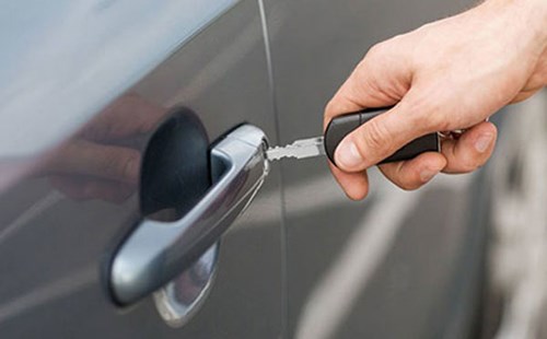 佛山上門配車鑰匙電話(專業汽車開鎖公司)